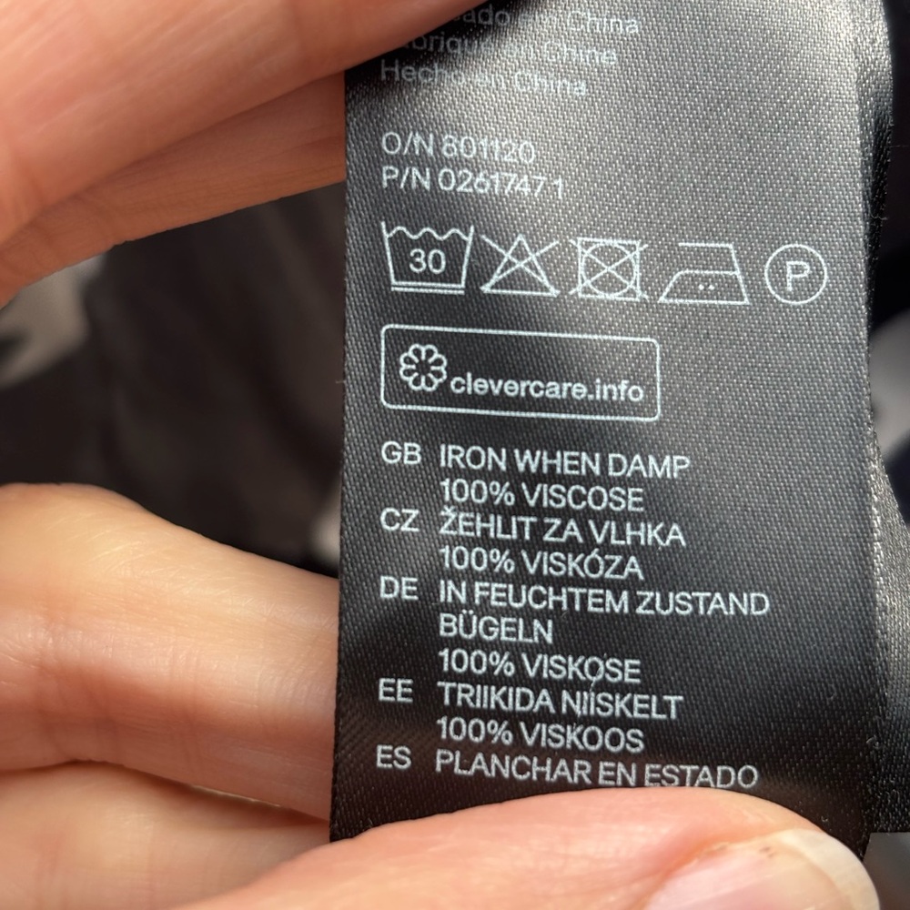 Black Viscose Garment Care Tag